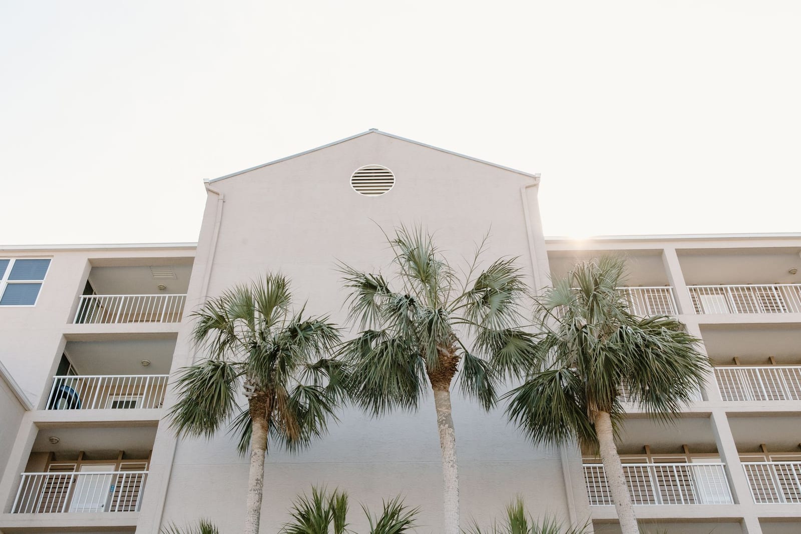 1-Bedroom Apartment Short Let in Bridge Head — building exterior