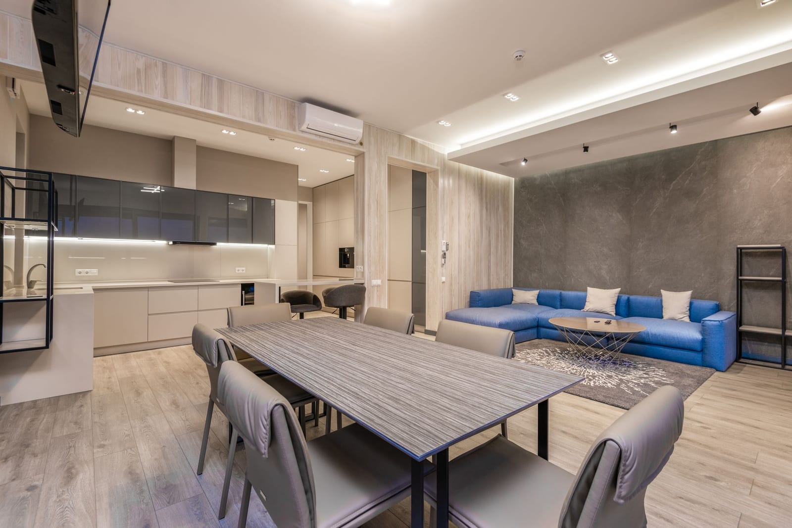 4-Bedroom Duplex for Sale in Ogudu GRA — living area