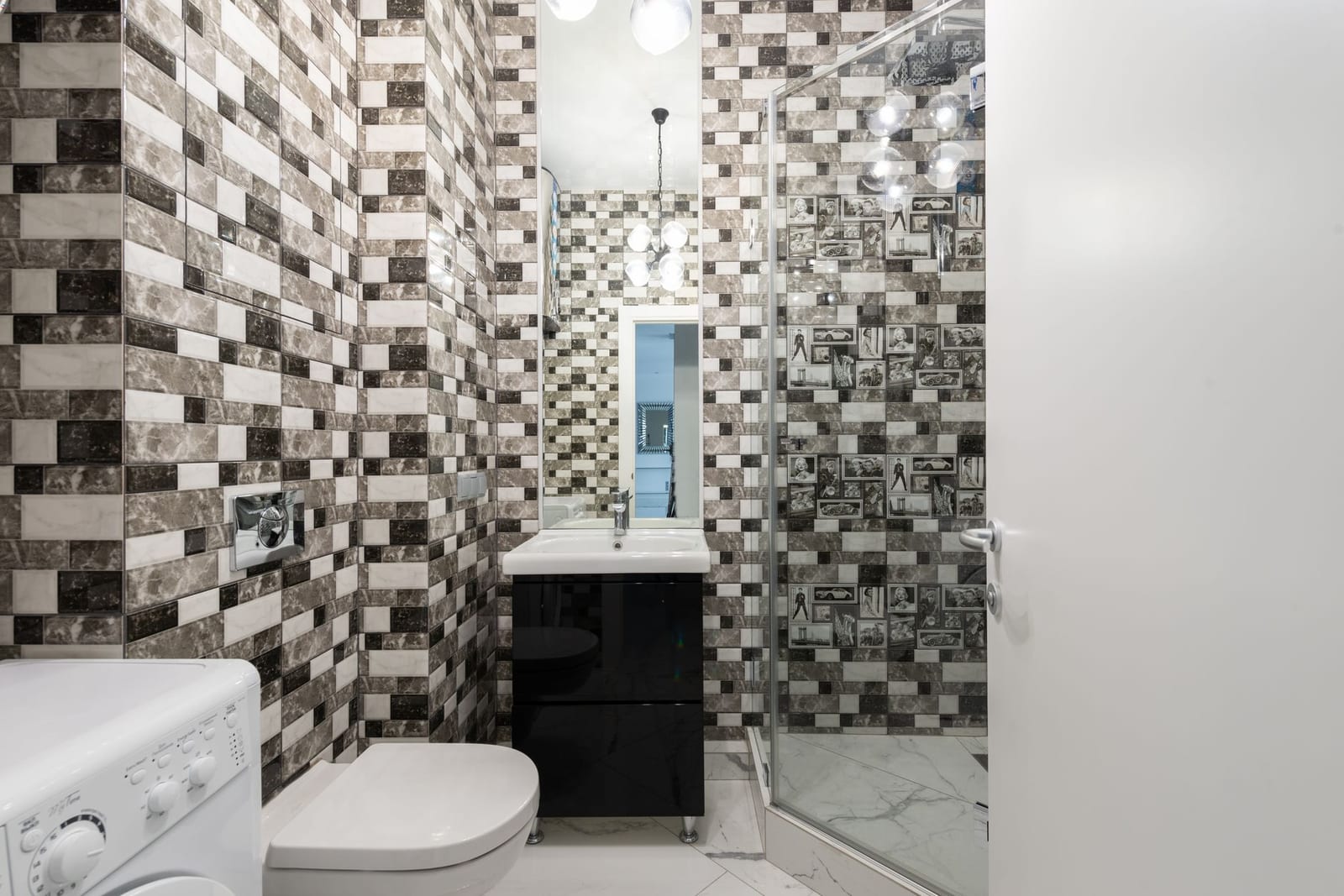 4-Bedroom Duplex Short Let in Surulere — bathroom